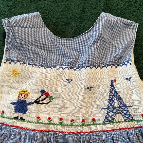 Madeline in Paris Vintage Smocked Dress size 7x - Picture 2 of 4